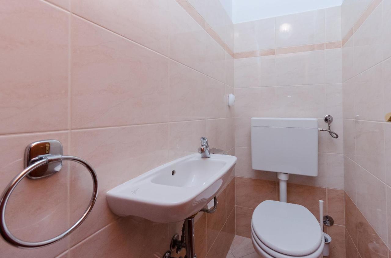 Apartment Aleksandra Rijeka Eksteriør billede