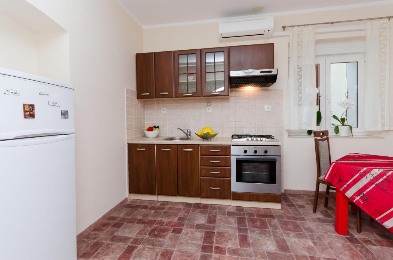 Apartment Aleksandra Rijeka Eksteriør billede