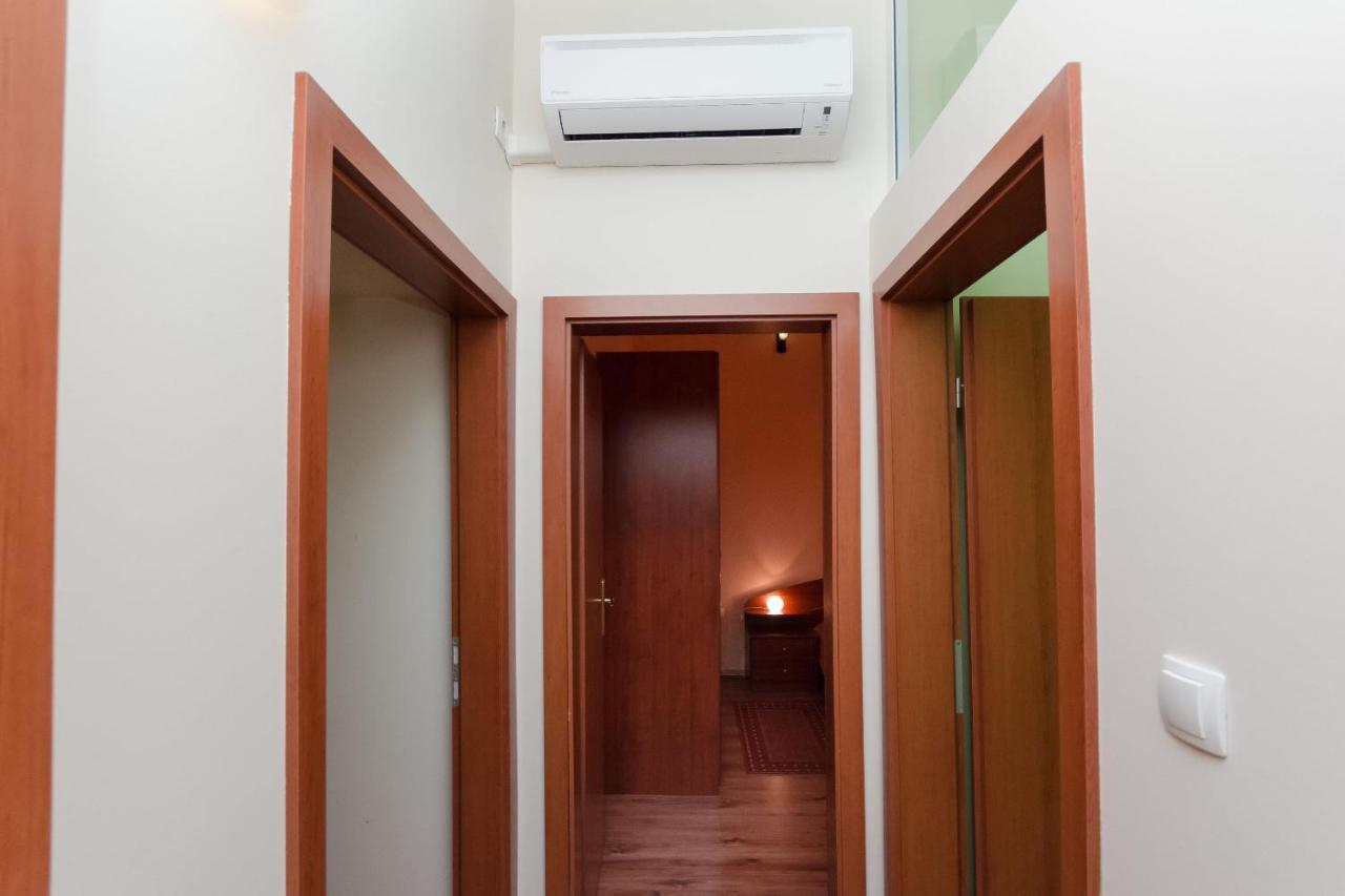 Apartment Aleksandra Rijeka Eksteriør billede